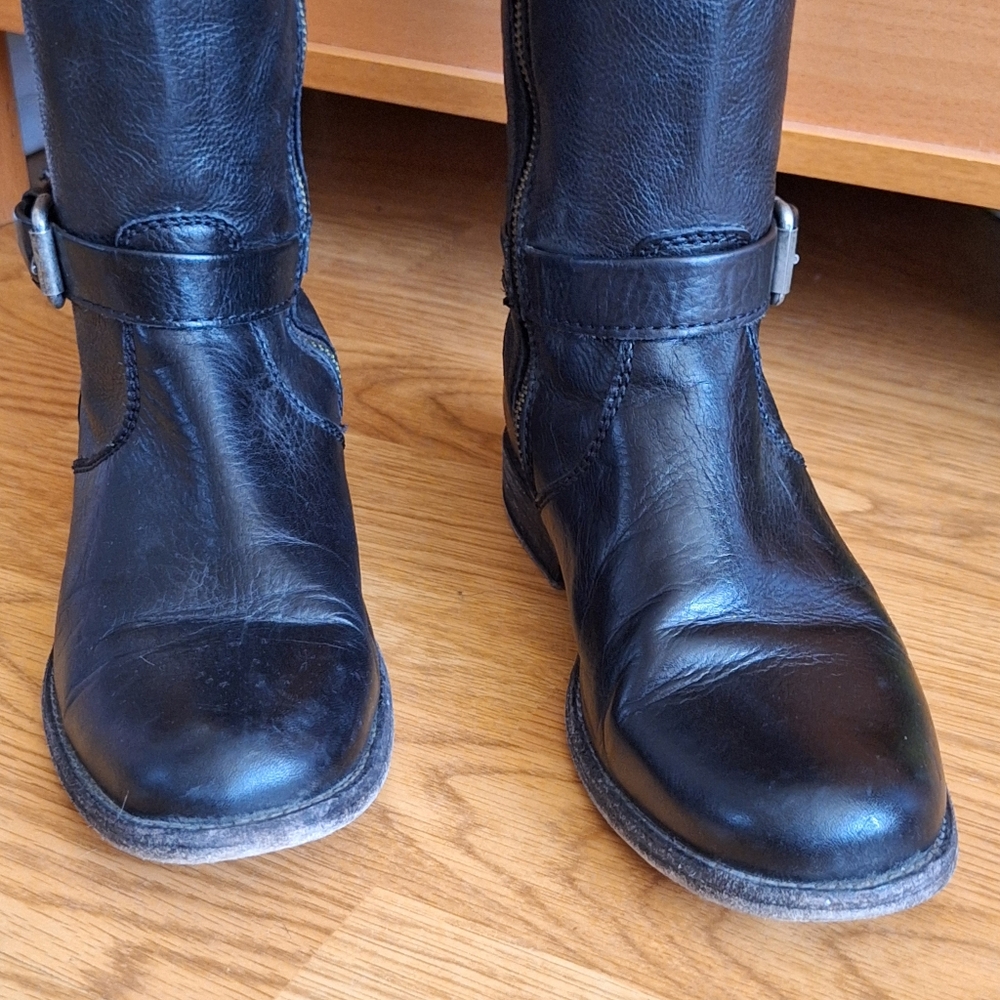 Frye Black Heeled Boots - Picture 3 of 15